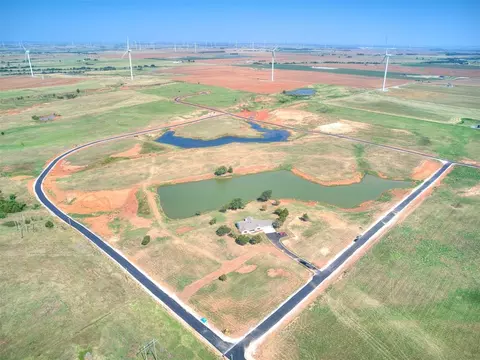 972 Old Farm Rd, Tuttle, OK 73089 photo 4