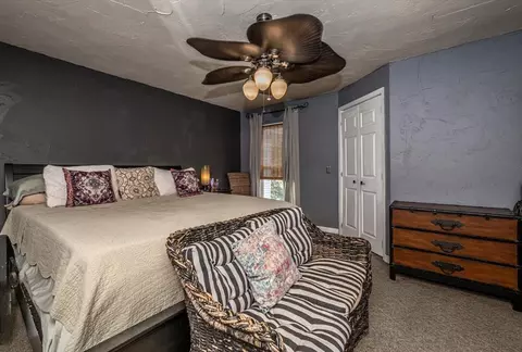 Bedroom - 322 E Warner Ave, Guthrie, OK 73044 photo 1 of 8