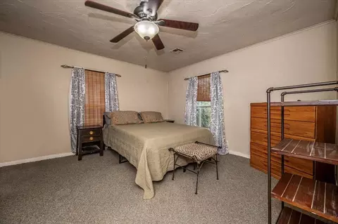 Bedroom - 322 E Warner Ave, Guthrie, OK 73044 photo 4 of 8