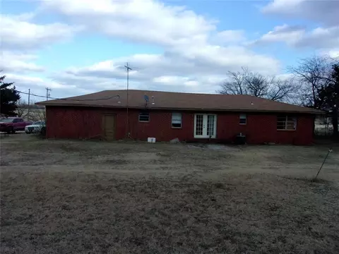 Exterior - 103355 S 3350 Rd, Mcloud, OK 74851 photo 12 of 16