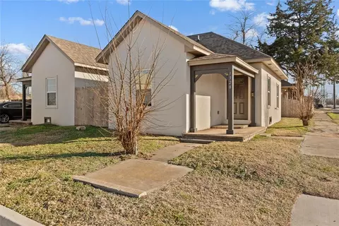 1326 NW 6th St, Oklahoma City, OK 73106