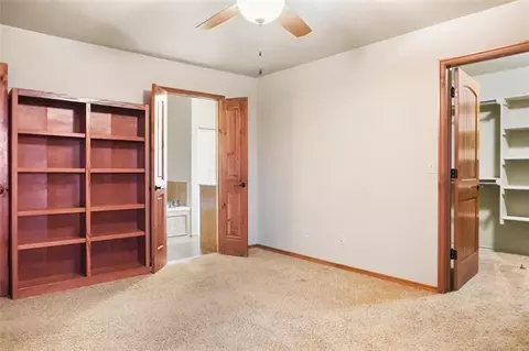Bedroom - 740384 S 3480 Rd, Cushing, OK 74023 photo 1 of 4