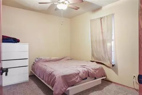 Bedroom - 740384 S 3480 Rd, Cushing, OK 74023 photo 2 of 4