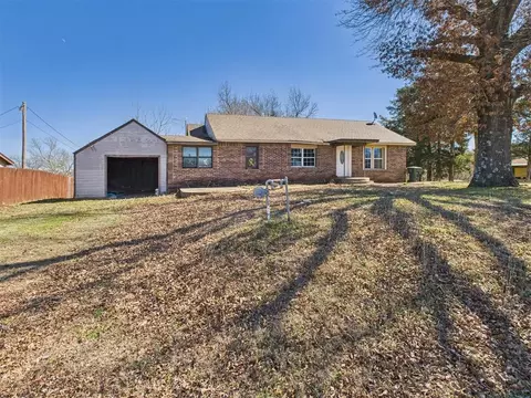 410 S Lowe Ave, Pauls Valley, OK 73075