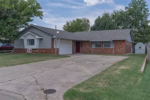 5421 NW 65th St, Warr Acres, OK 73132