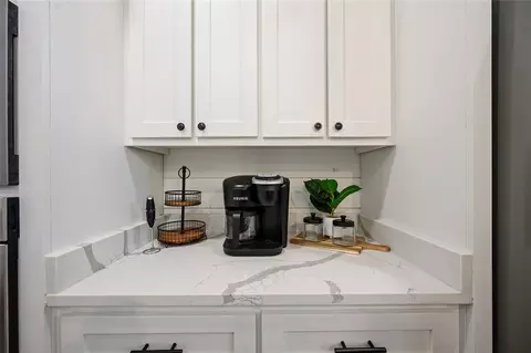 Kitchen - 2293 Camp Ranch Rd, Broken Bow, OK 74728 photo 5 of 7