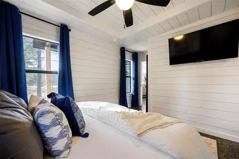 Bedroom - 2293 Camp Ranch Rd, Broken Bow, OK 74728 photo 2 of 10