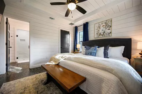 Bedroom - 2293 Camp Ranch Rd, Broken Bow, OK 74728 photo 3 of 10
