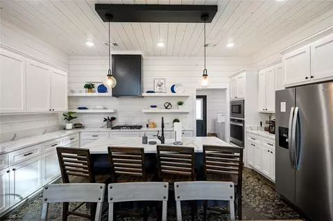 Kitchen - 2293 Camp Ranch Rd, Broken Bow, OK 74728 photo 7 of 7