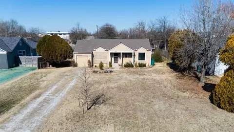 2825 Somerset Pl, Oklahoma City, OK 73116