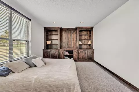 Bedroom - 7319 N Shore Dr, Tuttle, OK 73089 photo 4 of 7