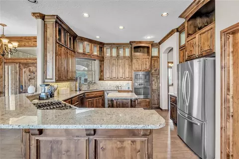 Kitchen - 7319 N Shore Dr, Tuttle, OK 73089 photo 1 of 5