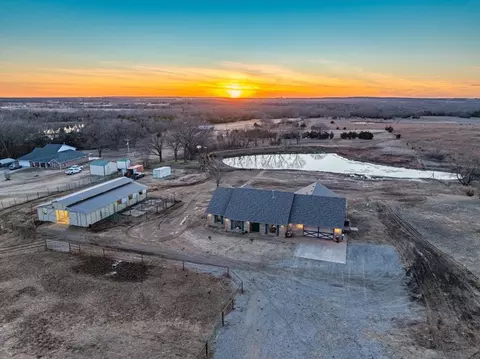 103409 S 3520 Rd, Prague, OK 74864