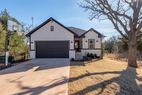 400 E 7th St, Arcadia, OK 73007