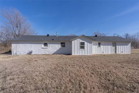 Exterior - 3105 Wright Ave, Spencer, OK 73084 photo 2 of 3