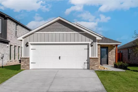 12728 Carrara Ln, Yukon, OK 73099