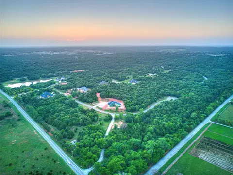 7000 Split Fence Ln, Edmond, OK 73034
