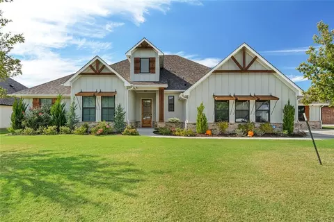 12825 Parkside Dr, Oklahoma City, OK 73173