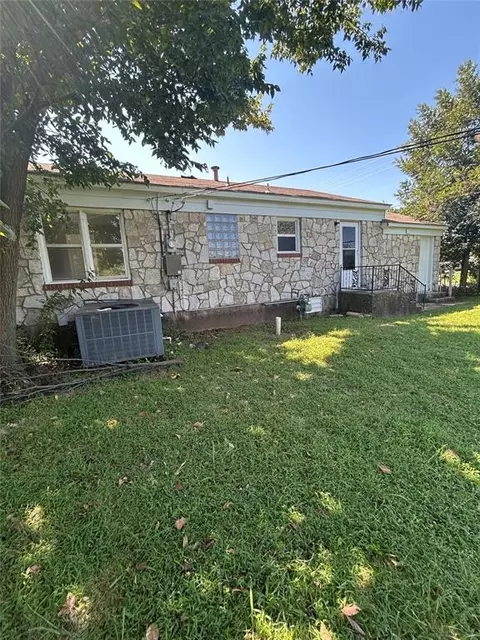 4501 SE 21st St, Del City, OK 73115