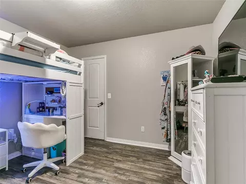Bedroom - 705 Night Hawk Dr, Norman, OK 73072 photo 2 of 8