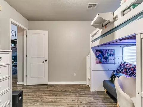 Bedroom - 705 Night Hawk Dr, Norman, OK 73072 photo 3 of 8