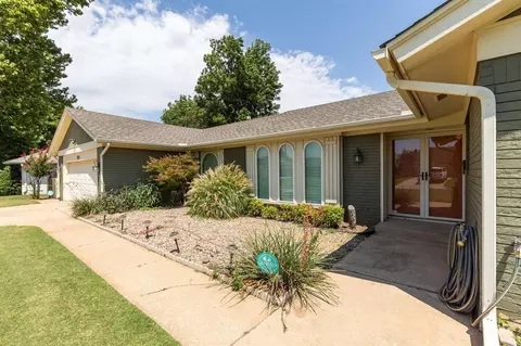 3025 Hemingford Ln, Oklahoma City, OK 73120