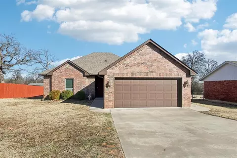 540 Oak Park Dr, Choctaw, OK 73020