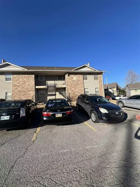 6700 N Meridian Ave #B, Oklahoma City, OK 73116