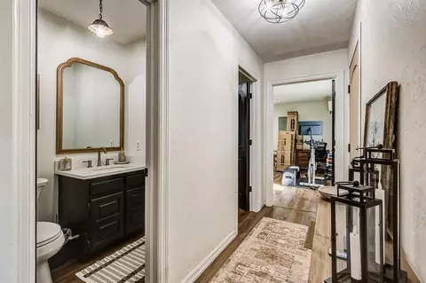Entry Way - 810178 S 3430 Rd, Tryon, OK 74875 photo 4 of 5
