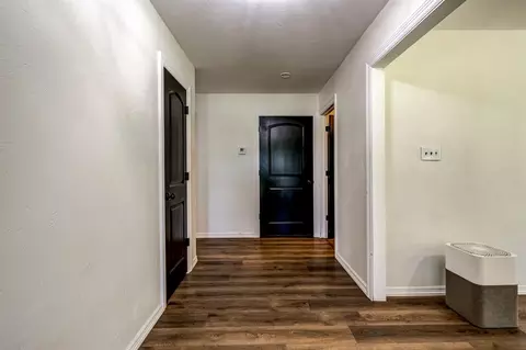 Entry Way - 810178 S 3430 Rd, Tryon, OK 74875 photo 1 of 5