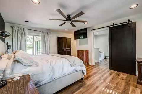 Bedroom - 810178 S 3430 Rd, Tryon, OK 74875 photo 3 of 5