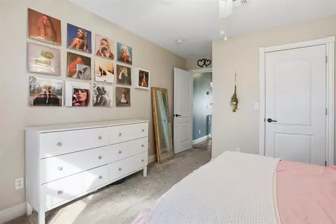 Bedroom - 1104 Stephanie Ln, Altus, OK 73521 photo 6 of 6