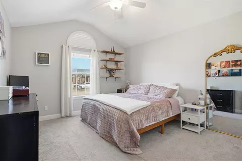 Bedroom - 1104 Stephanie Ln, Altus, OK 73521 photo 4 of 6