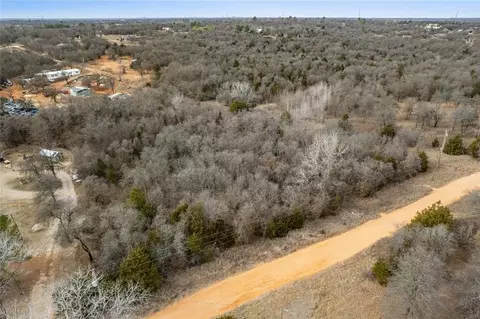 57 Clear St, Moore, OK 73165 photo 4