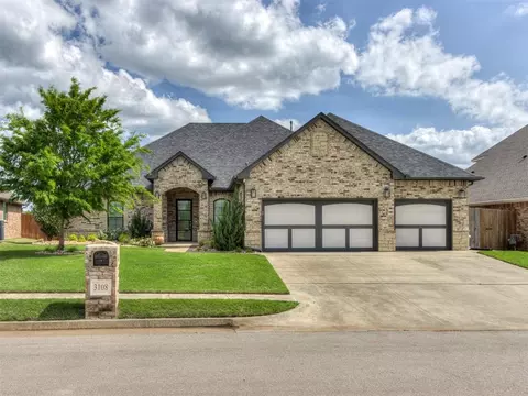 3108 Drake Crest Dr, Edmond, OK 73034