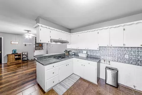 Kitchen - 1211 E 13th St, Cushing, OK 74023 photo 2 of 2
