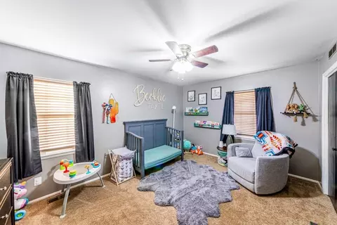 Bedroom - 1211 E 13th St, Cushing, OK 74023 photo 4 of 4