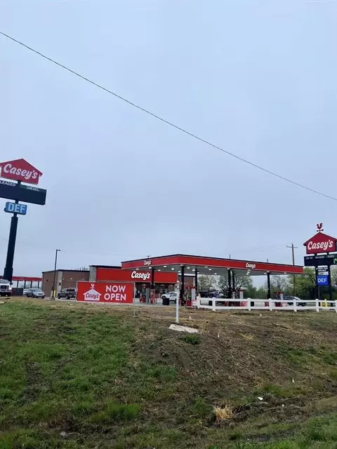 715 E Coplin St, Okemah, OK 74859