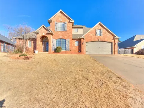 20 Eaton Pl, Edmond, OK 73034