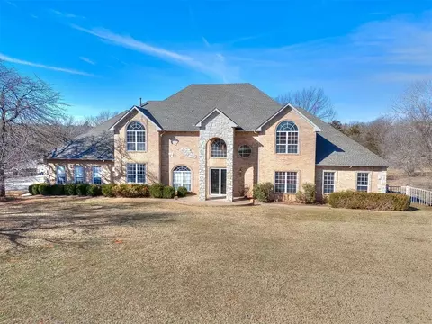 3201 Wakefield Ln, Choctaw, OK 73020