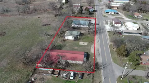 103 S Shawnee Ave, Okemah, OK 74859