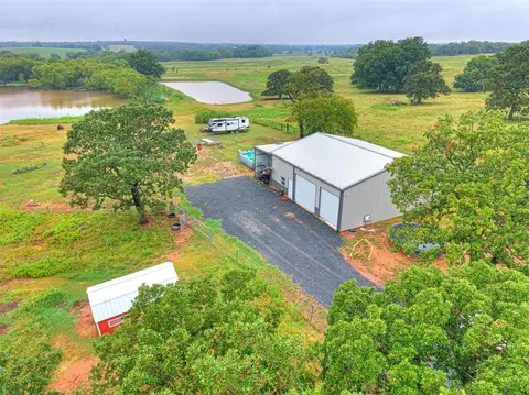 101515 S 3390 Rd, Meeker, OK 74855