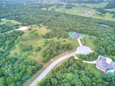 6924 Split Fence Ln, Edmond, OK 73034