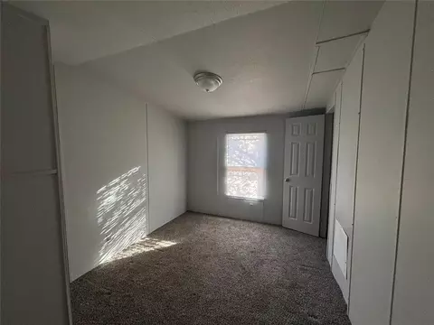 Bedroom - 101 W Oak Hill Dr, Mcloud, OK 74851 photo 1 of 3