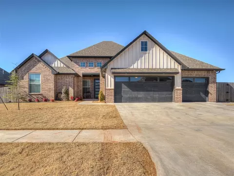 5705 Tiger Stone Dr, Mustang, OK 73064