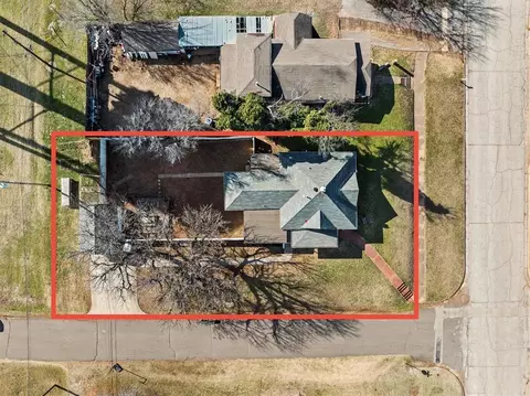 View/Area - 1123 E Oklahoma Ave, Guthrie, OK 73044 photo 2 of 2