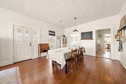 Dining - 1123 E Oklahoma Ave, Guthrie, OK 73044 photo 1 of 1