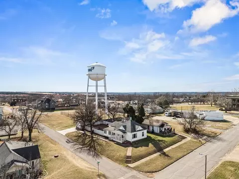 View/Area - 1123 E Oklahoma Ave, Guthrie, OK 73044 photo 1 of 2
