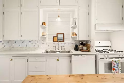 Kitchen - 1123 E Oklahoma Ave, Guthrie, OK 73044 photo 1 of 3