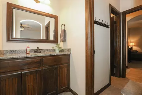 Entry Way - 1663 NW 35th Ter, Newcastle, OK 73065 photo 3 of 3